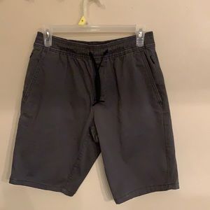 Hollister cargo jogger shorts 9in